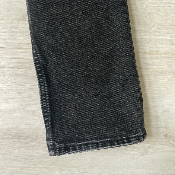 Vintage High-waisted Black Wash Straight Leg Jeans - Picture 6 of 10